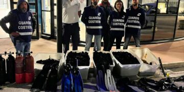 Oltre 3mila ricci di mare e 60 chili di polpi sequestrati dalla guardia costiera di Ortona
