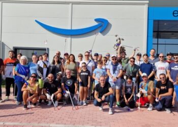 Cleanup: volontari ripuliscono la zona industriale