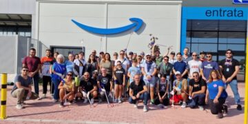 Cleanup: volontari ripuliscono la zona industriale