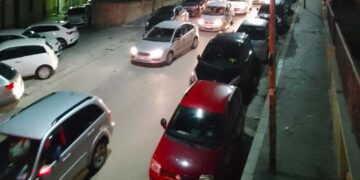 «Viale D’Annunzio, auto che sfrecciano di giorno e ingorghi nelle serate degli eventi»