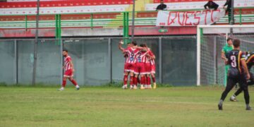La Vastese riparte: in Coppa Santegidiese eliminata. In semifinale sfida al Teramo