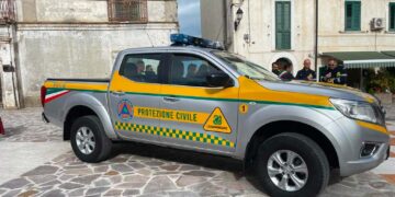 Nuovo mezzo per la protezione civile di Pollutri, consegnato un pick-up