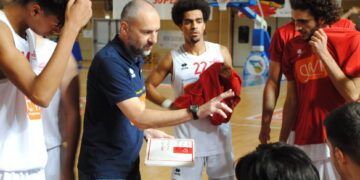 La Vasto Basket riabbraccia il PalaBcc e si prende il derby: battuta l’Unibasket Lanciano