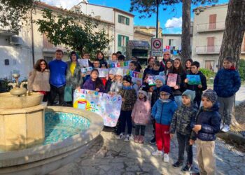 Installata a Furci la “casetta dei libri” realizzata dagli alunni del paese