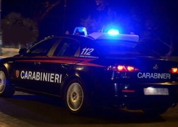 Capestrano, accoltella la moglie e poi tenta di togliersi la vita: arrestato 36enne