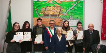 A Pollutri borse di studio per gli studenti meritevoli e il ricordo del prof. Galassi