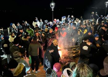 A Tufillo anche i bambini “trainano” la farchia per tramandare la tradizione