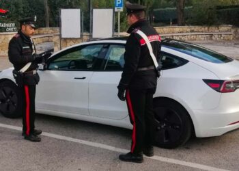 Furti dalle auto in sosta durante l’estate, denunciato un 20enne