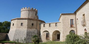 Dal 23 dicembre, a Palmoli, la settima edizione del “Tuo presepe al castello”