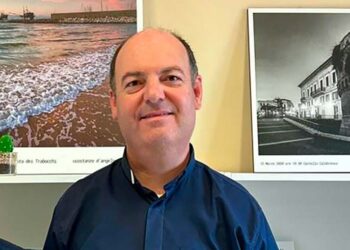 Don Nicola Florio presenta il suo “In cammino” insieme all’arcivescovo Bruno Forte