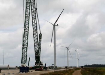 Parco Eolico Abruzzo: 11 torri nell’entroterra vastese. Preoccupazione di Comuni e associazioni