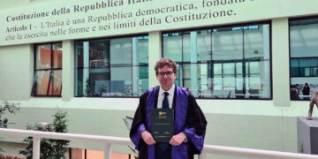 Laurea in Scienze dell’amministrazione per il sindaco Francesco Menna