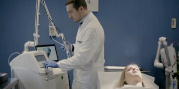 Chiaro Benessere: col Dottor Luca Memmo, chirurgo estetico e laserterapista, parliamo di filler