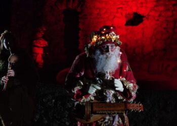 Nella villa comunale il percorso tra gnomi e folletti per arrivare a Babbo Natale