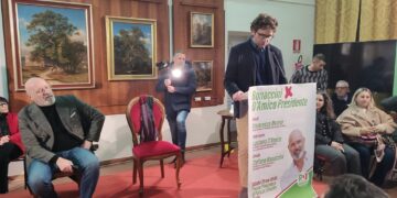 Bonaccini a Vasto: «Campo largo nazionale? Domanda di cui non me ne frega niente»