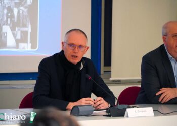 Tavares: «Futuro radioso per Stellantis Atessa, ma serve una ferrovia efficiente»