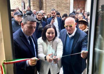 Carla Zinni inaugura il comitato elettorale: «Portiamo in Regione il sorriso di questa comunità»