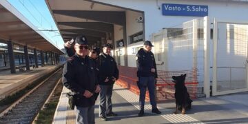 Stazione Vasto-San Salvo, controlli a tappeto con le unità cinofile