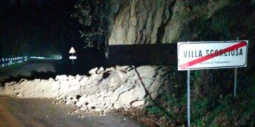 Smottamento sulla carreggiata, da ieri sera chiusa la Sp 90 a Fossacesia