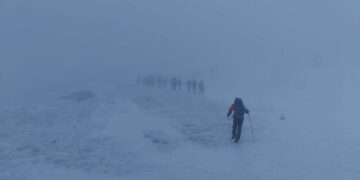 In 15 senza equipaggiamento in montagna tra neve e ghiaccio: recuperati dal Soccorso alpino