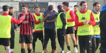 Promozione: 12 società si scagliano contro le 2 lancianesi: «Campionato alterato, false promesse»