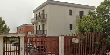 Si è costituito il rapinatore della tabaccheria di via Perth, è un 40enne pugliese