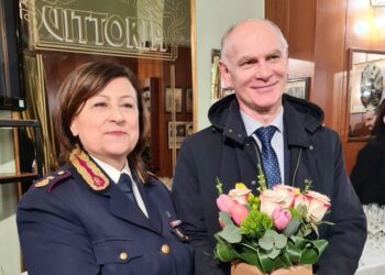 Anni di onorato servizio, è il momento della meritata pensione per la commissaria Di Santo