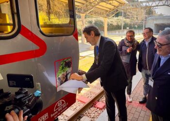 Inaugurati a Lanciano i nuovi treni turistici Tua, «Sono l’Orient Express abruzzese»
