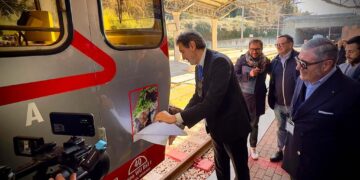 Inaugurati a Lanciano i nuovi treni turistici Tua, «Sono l’Orient Express abruzzese»