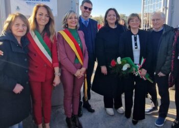 «Un esempio di impegno civile»: il nuovo polo scolastico di via Melvin Jones intitolato a Filomena Delli Castelli