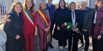 «Un esempio di impegno civile»: il nuovo polo scolastico di via Melvin Jones intitolato a Filomena Delli Castelli