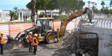 Ricostruzione della rotonda di Vasto Marina, al via la demolizione