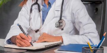 Senza medici, i sindaci convocano Schael: «La sanità sta scomparendo dalle aree disperse d’Abruzzo»