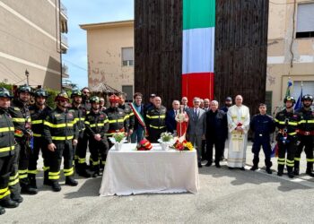 La statua di Santa Barbara per i vigili del fuoco di Vasto: la donazione di Nicolino Natarelli