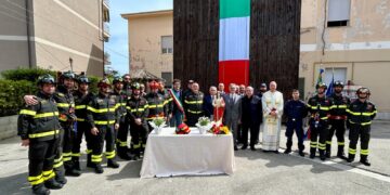 La statua di Santa Barbara per i vigili del fuoco di Vasto: la donazione di Nicolino Natarelli