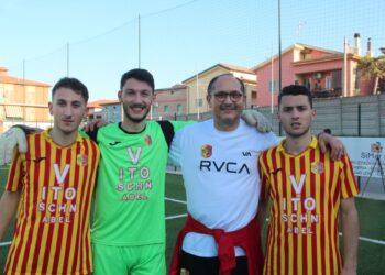 Poker di famiglia in casa Real Casale: la grande gioia di papà Massimo e i tre figli per la promozione