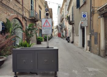 Area pedonale, residenti protestano: «Così saremo costretti ad andarcene dal centro»