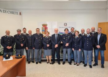 Indagini e soccorso pubblico: poliziotti premiati con la lode
