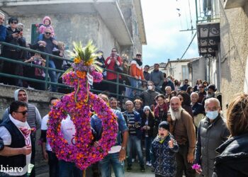 Appuntamento con la tradizione a San Giovanni Lipioni: il 1° maggio torna la festa del Majo
