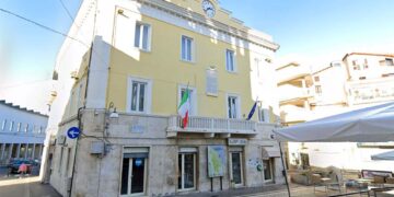 La prefettura scioglie il consiglio comunale di Ortona, Gianluca Braga nominato commissario