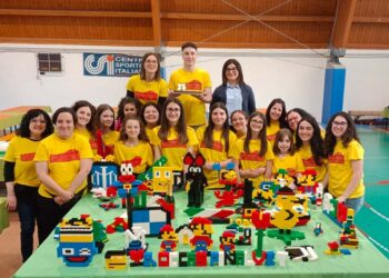 “Una montagna di mattoncini”: in 2mila a Roccaspinalveti per la seconda edizione