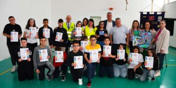 “Un poster per la pace”, al plesso di Fresagrandinaria primo premio a Cristina Bardeglinu