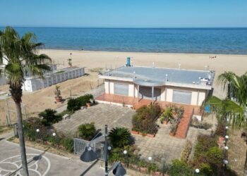 Concessioni balneari dismesse nel centro di Vasto Marina, si fa avanti una società di Campobasso