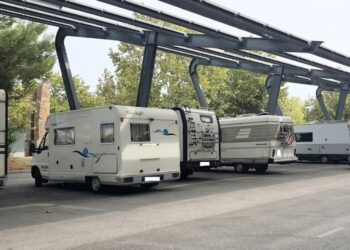 Sosta con disco orario nel parcheggio fotovoltaico e su un lato di lungomare Duca degli Abruzzi