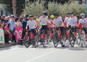 Giro d’Italia: passaggio volante a Vasto ma scuole chiuse il 15 maggio