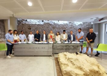 Al via il secondo mandato di Catia Di Fabio. Opposizione già critica: «No a spartizione di incarichi»