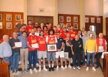 Vasto Basket ricevuta in Comune dopo la promozione in B: «Vanto ed esempio per tutta la città»