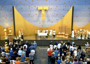 Inagurata la nuova chiesa di San Rocco, cerimonia presieduta da monsignor Forte