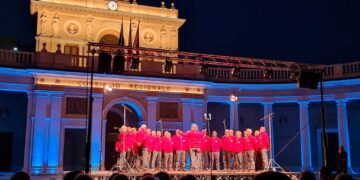 Il Coro Cai dell’Aquila alla chiesa della Madonna del Carmine per festeggiare l’associazione vastese