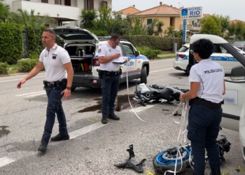 Scontro tra moto e furgone, 29enne muore sulla Statale 16 a Vasto Marina